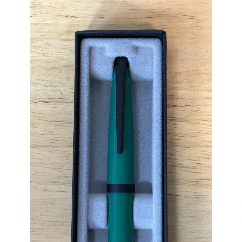 CROSS SOLO Ballpoint Pen Green‎ Color Circa 1990's Retired New In Box